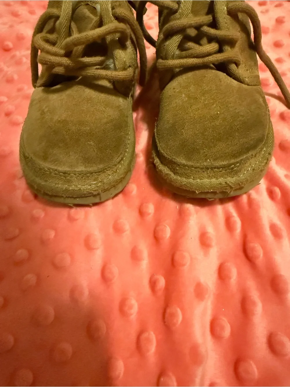UGG Kids Chestnut Suede Lace-Up Boots Toddler Size 6!